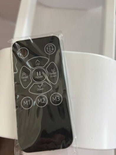 Dettaglio ravvicinato dell'umidificatore creativo con effetto antigravità e nebulizzazione silenziosa