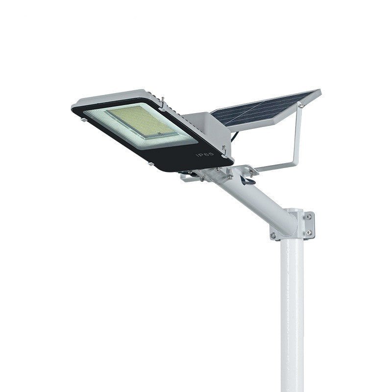 installazione lampione stradale solare led illuminazione esterna cortile