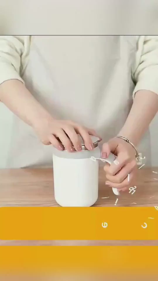 VIDEO Coffee mug azione - Tazza caffè mescolatore lavoro